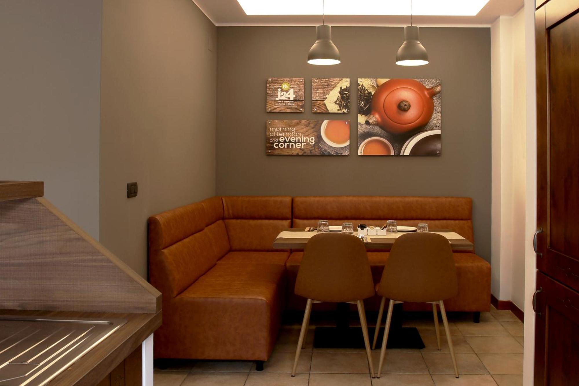 J24 B&B Rome Extérieur photo